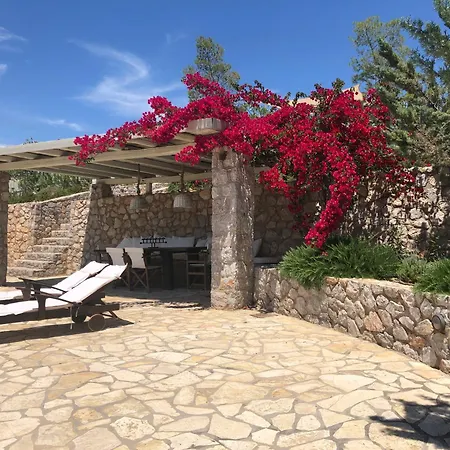 Cozy Vacation * Porto Heli